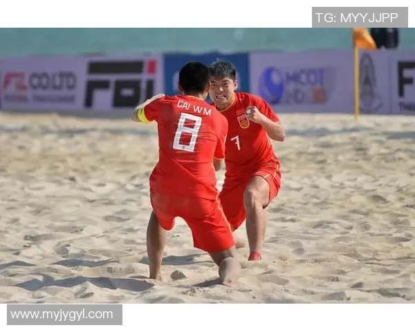 国内足球明星楚乔精彩瞬间高清图片分享与个人成长历程回顾 国内足球明星楚乔精彩瞬间高清图片分享与个人成长历程回顾