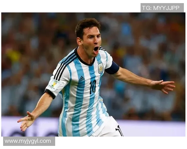 足球巨星梅西的传奇故事与不屈精神的启示 足球巨星梅西的传奇故事与不屈精神的启示